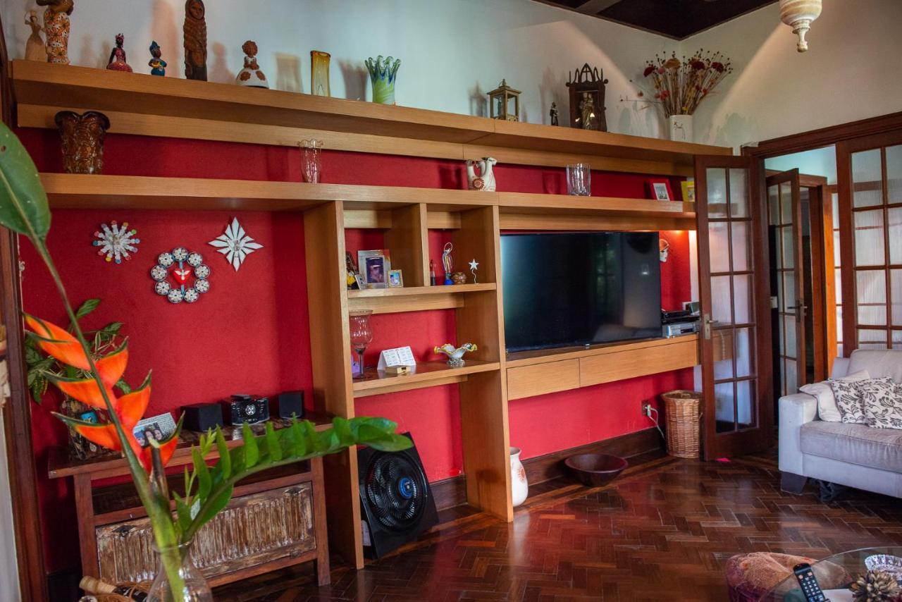 Casa Vermelha Acomodação com café da manhã 